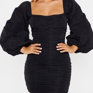 Black balloon sleeve ruched bodycon dress